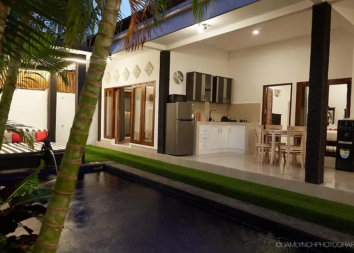 Massive 6-bedroom With 2 Pools