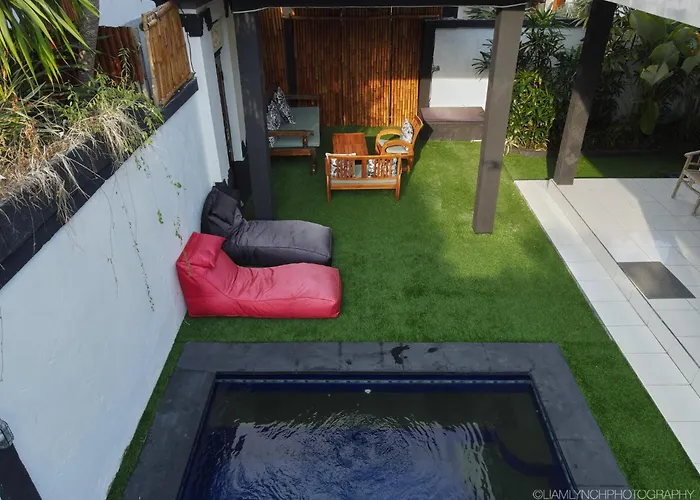 Massive 6-bedroom With 2 Pools