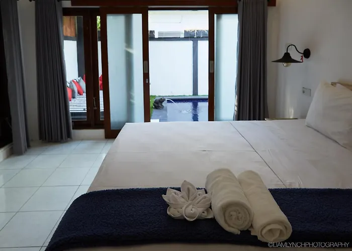Massive 6-bedroom With 2 Pools Villa *